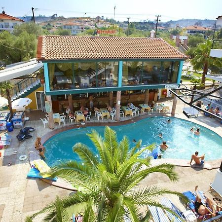 Hanioti Grand Victoria Buitenkant foto